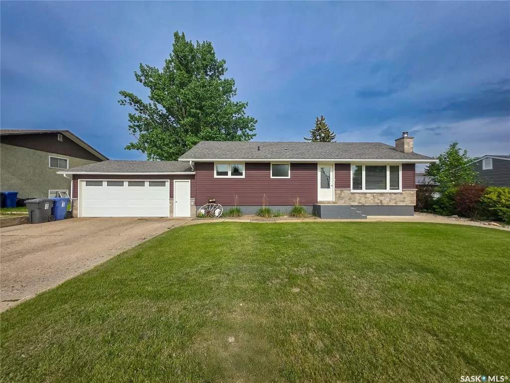 820 Scotia Street Melville SK S0A 2P0