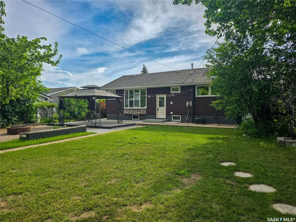 820 Scotia Street Melville SK S0A 2P0