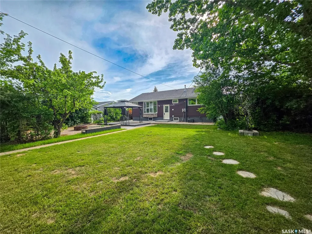 820 Scotia Street Melville SK S0A 2P0
