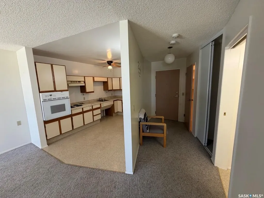 704 Assiniboia Avenue Maryfield SK S0G 3K0