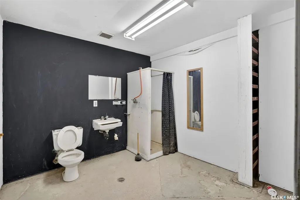25C 17th Street E Prince Albert SK S6V 1G6
