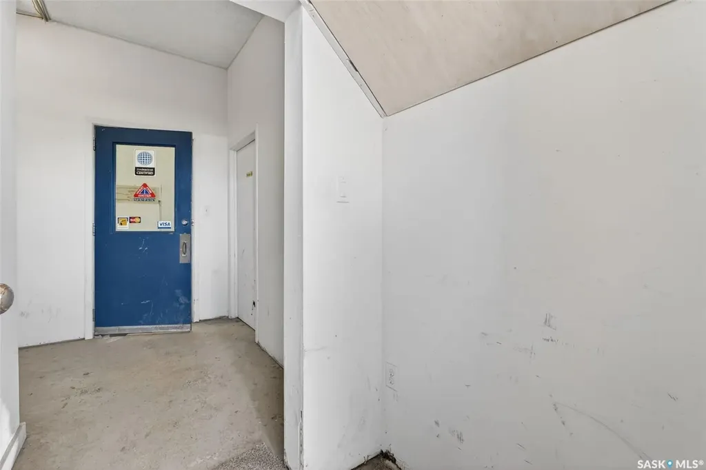25B 17th Street E Prince Albert SK S6V 1G6