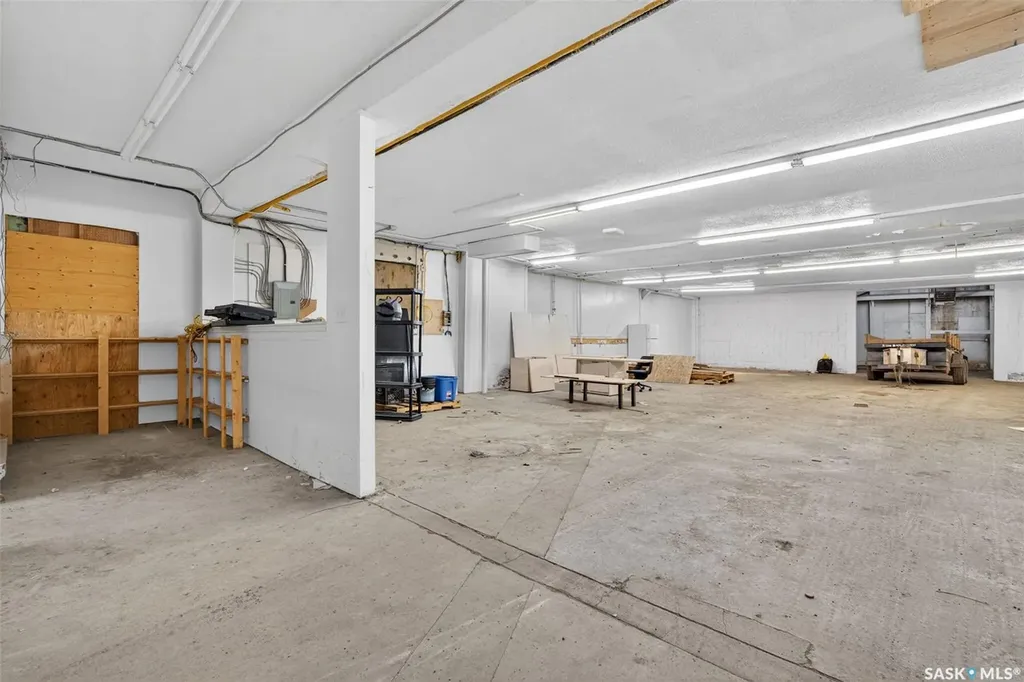 25B 17th Street E Prince Albert SK S6V 1G6
