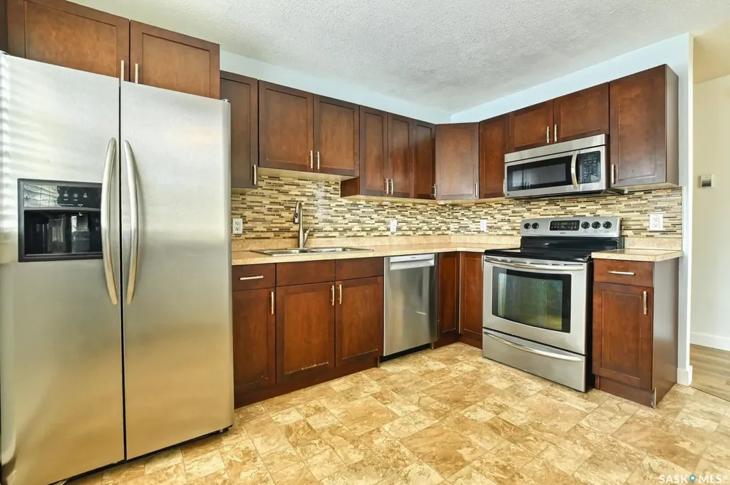 2121 Rae Street Regina SK S4T 2E8