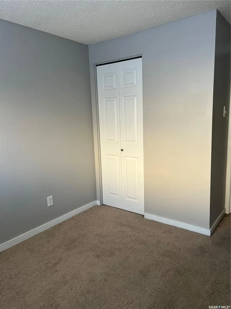2251 St Henry Avenue Saskatoon SK S7M 0P5