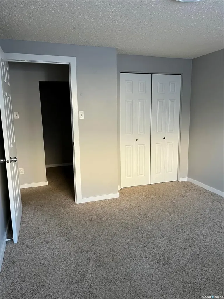 2251 St Henry Avenue Saskatoon SK S7M 0P5