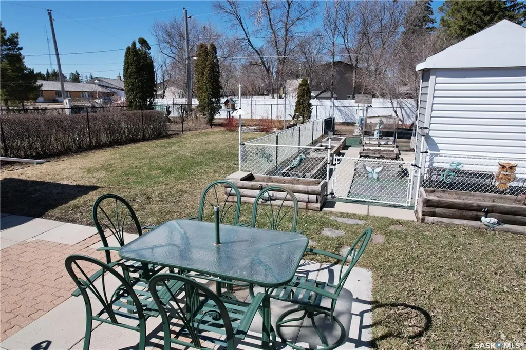 108 Willowdale Avenue Kipling SK S0G 2S0