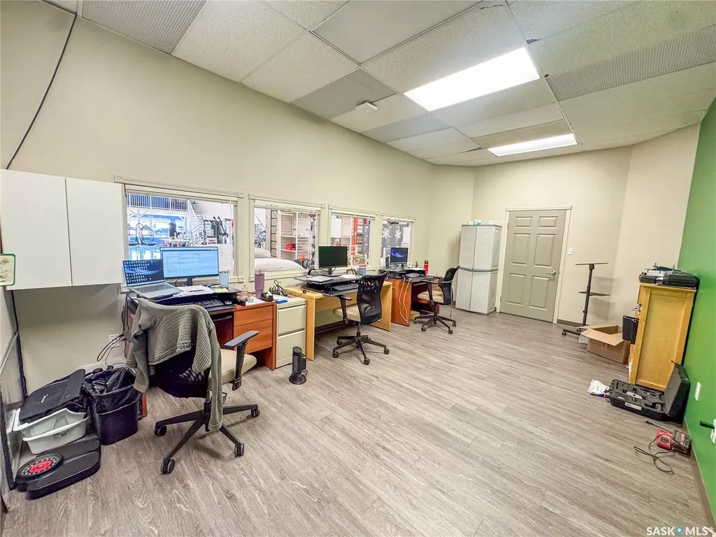4077 2nd Avenue W Prince Albert SK S6W 1A1