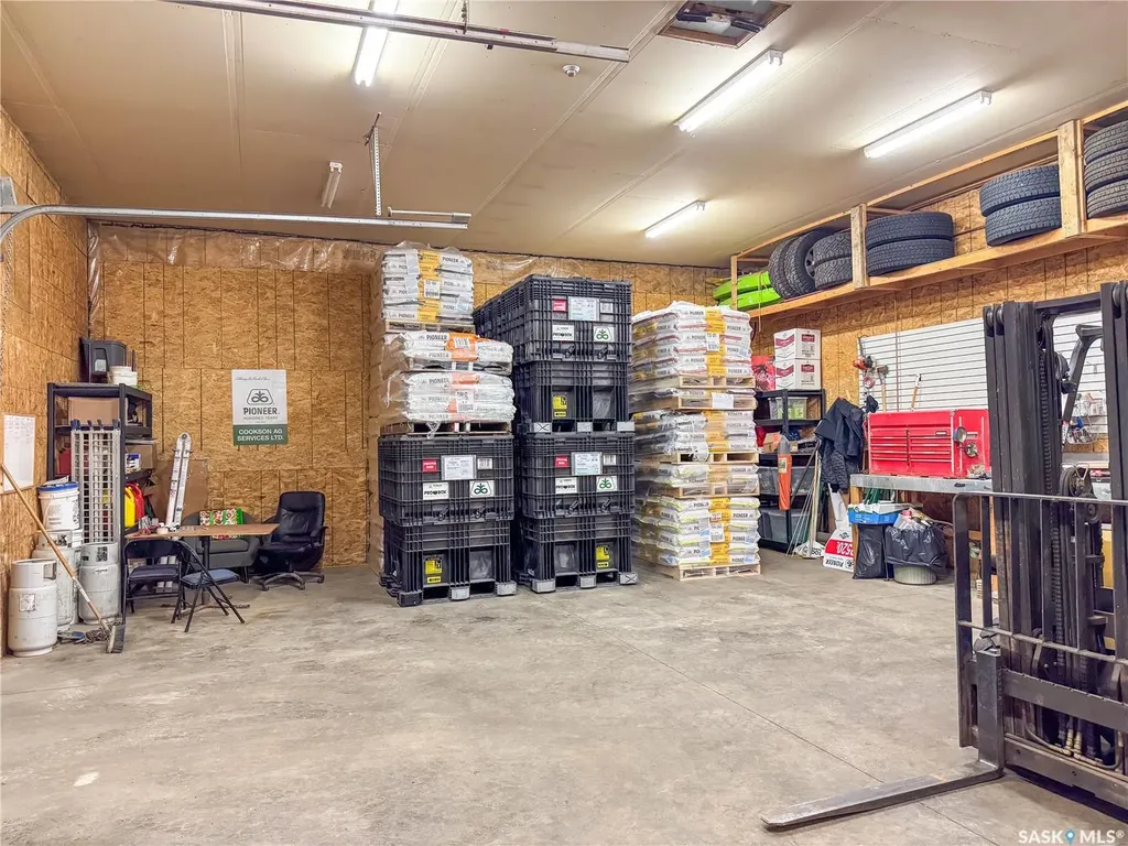 4077 2nd Avenue W Prince Albert SK S6W 1A1