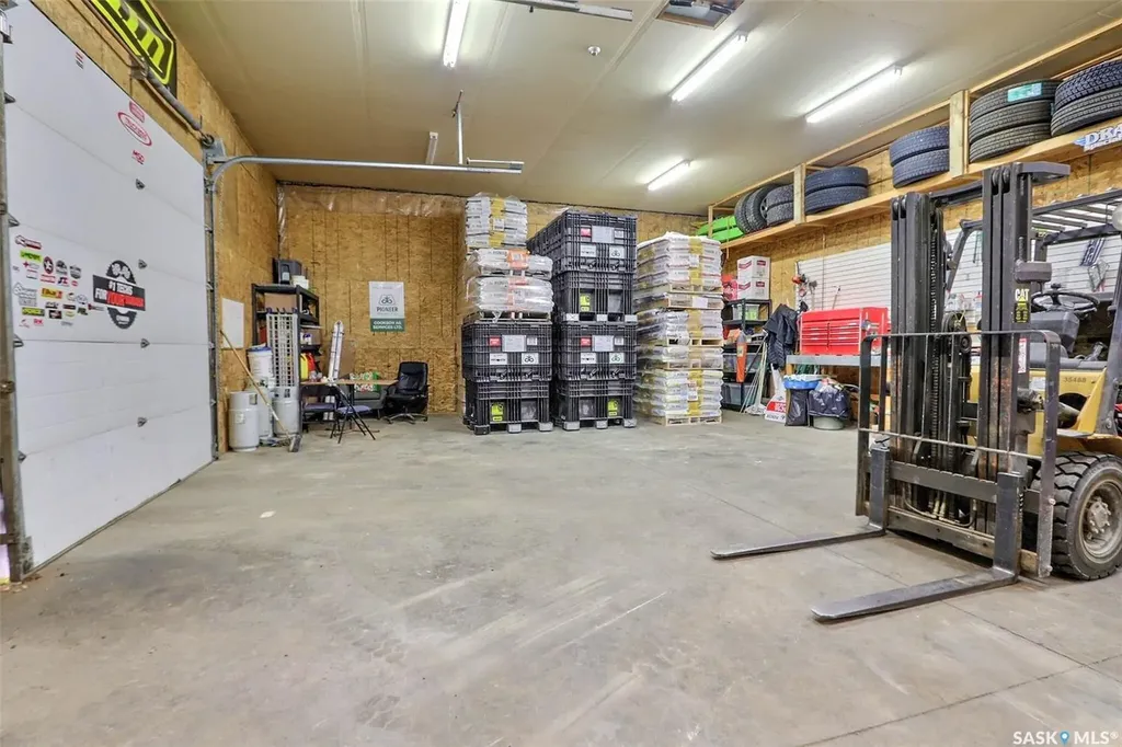 4077 2nd Avenue W Prince Albert SK S6W 1A1