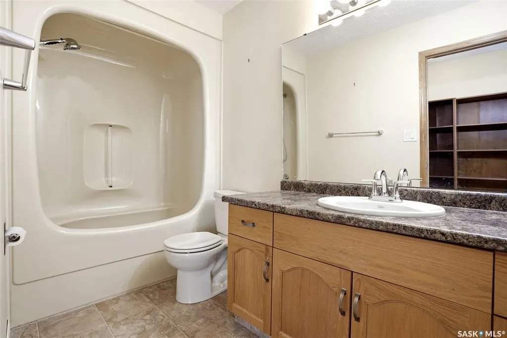 2275 Mcintyre Street Regina SK S4P 2S1