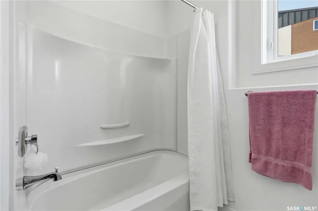 403 Delainey Road Saskatoon SK S7V 0N4