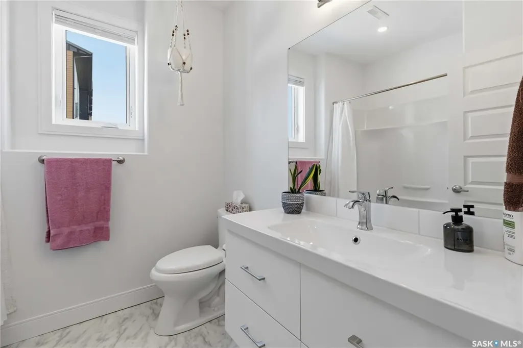 403 Delainey Road Saskatoon SK S7V 0N4