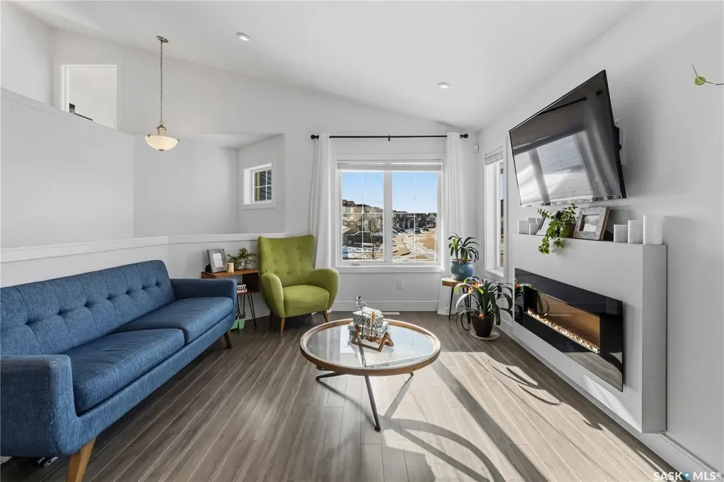 403 Delainey Road Saskatoon SK S7V 0N4