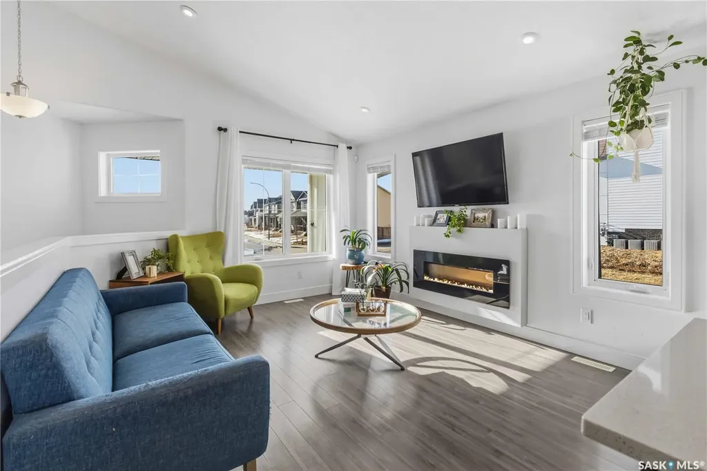 403 Delainey Road Saskatoon SK S7V 0N4