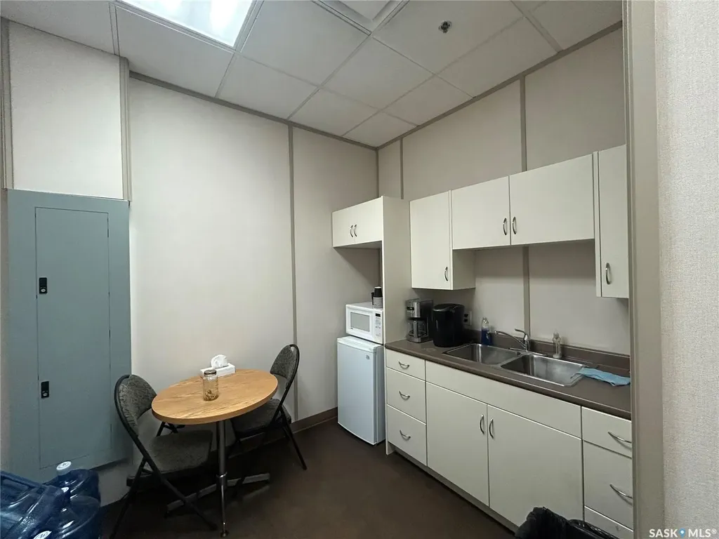 207 2nd Avenue N Saskatoon SK S7K 3P2