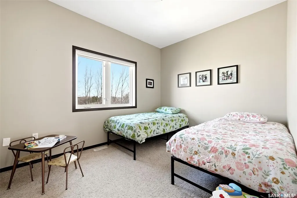 24 Bardel Crescent Pilot Butte SK S0G 3Z0