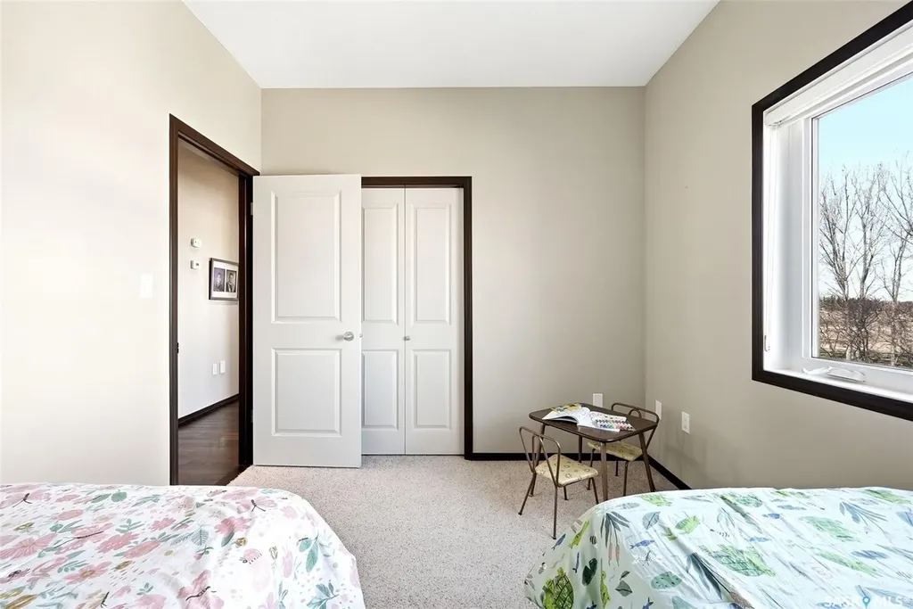24 Bardel Crescent Pilot Butte SK S0G 3Z0