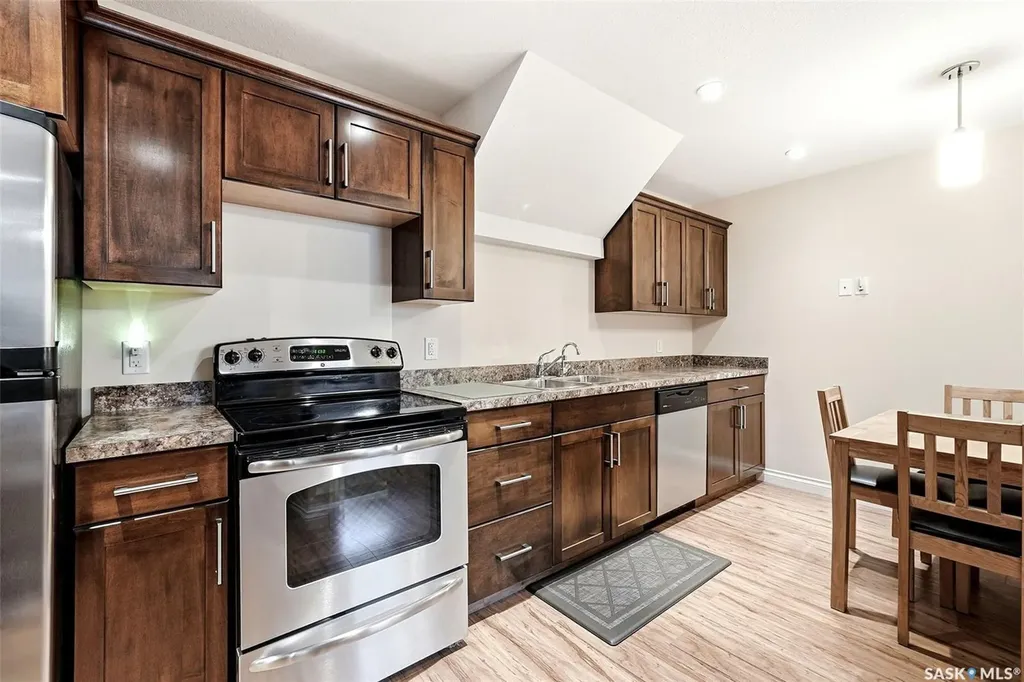 24 Bardel Crescent Pilot Butte SK S0G 3Z0