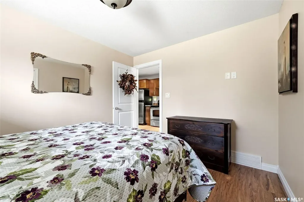 24 Bardel Crescent Pilot Butte SK S0G 3Z0