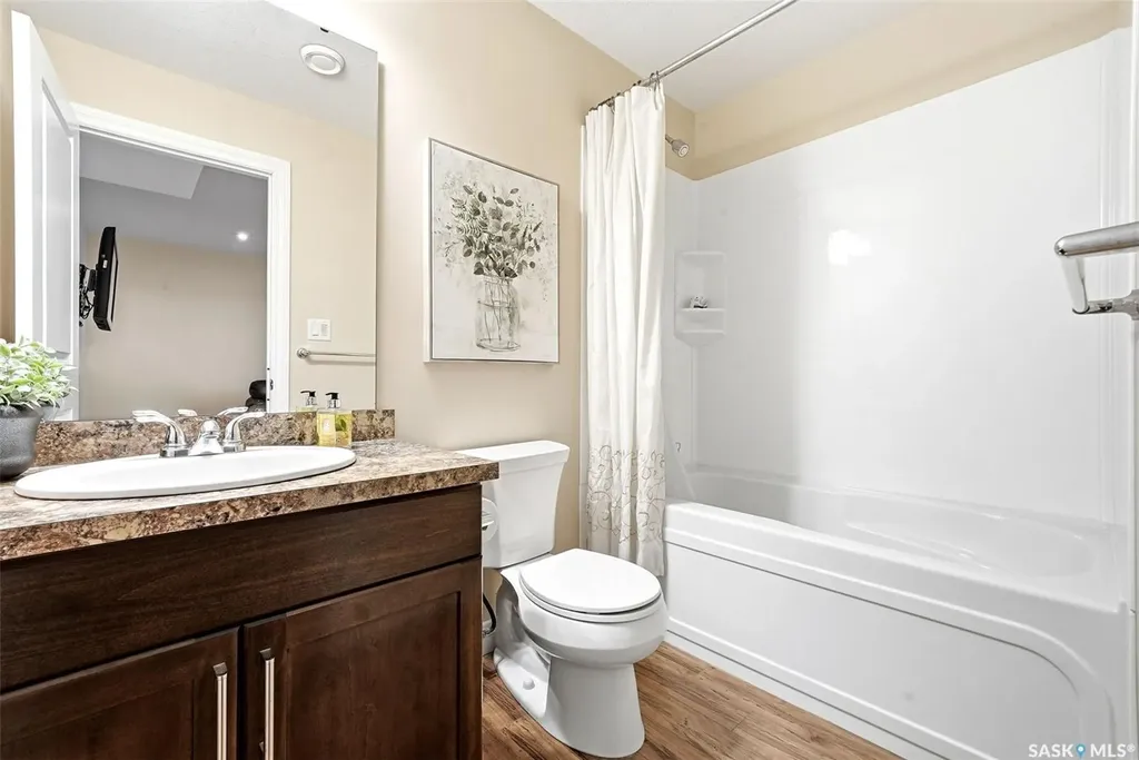 24 Bardel Crescent Pilot Butte SK S0G 3Z0