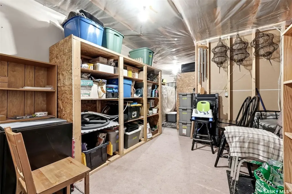 24 Bardel Crescent Pilot Butte SK S0G 3Z0