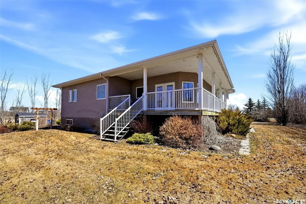 24 Bardel Crescent Pilot Butte SK S0G 3Z0