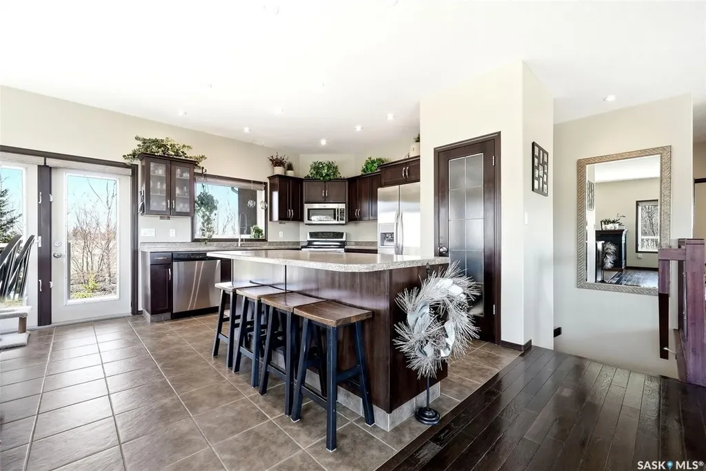 24 Bardel Crescent Pilot Butte SK S0G 3Z0