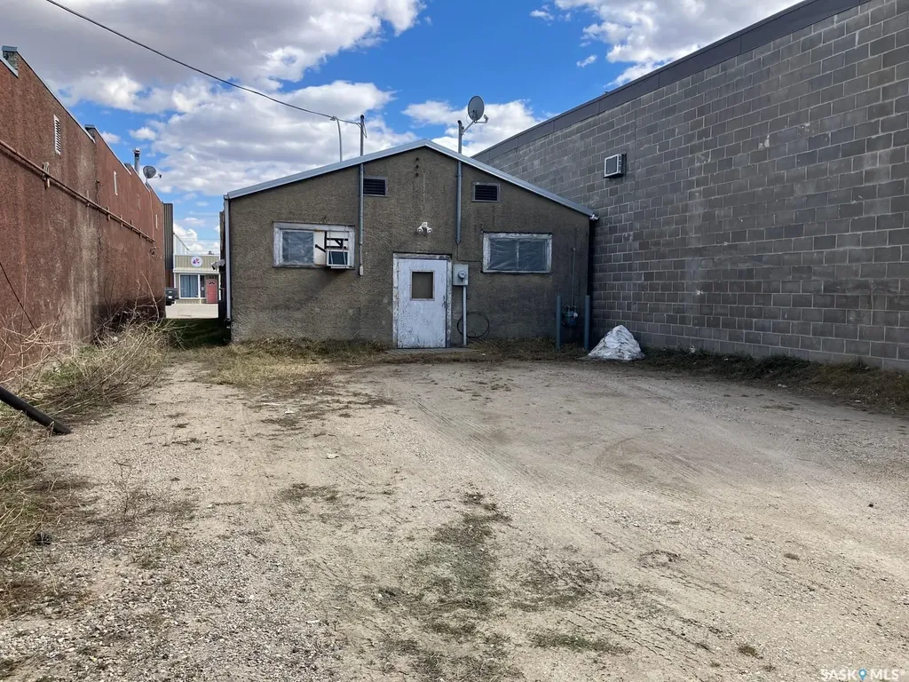 107 1st Avenue E Nipawin SK S0E 1E0