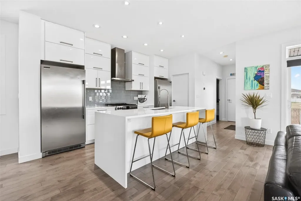5501 Norseman Crescent Regina SK S4W 0J8
