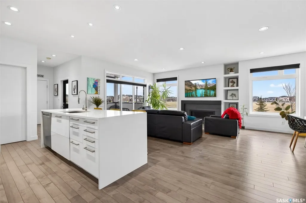5501 Norseman Crescent Regina SK S4W 0J8