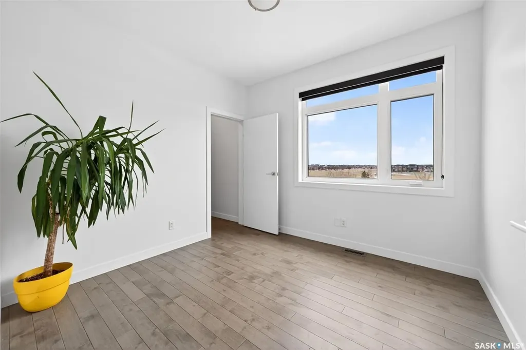 5501 Norseman Crescent Regina SK S4W 0J8