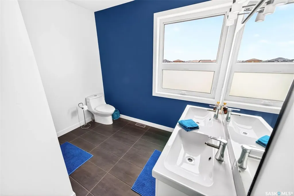 5501 Norseman Crescent Regina SK S4W 0J8