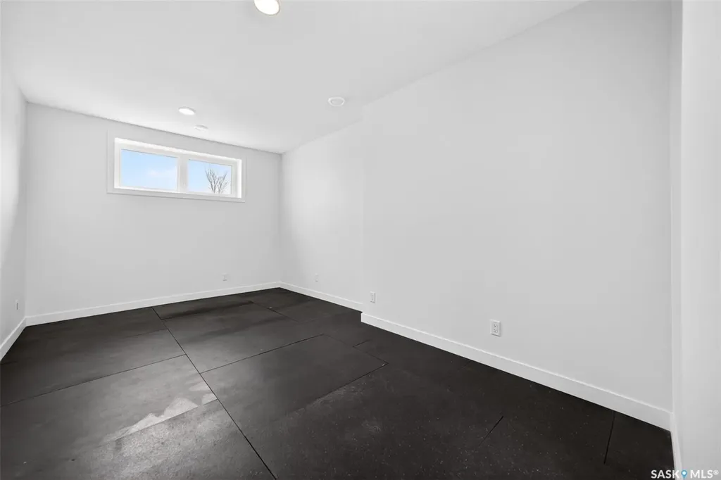 5501 Norseman Crescent Regina SK S4W 0J8