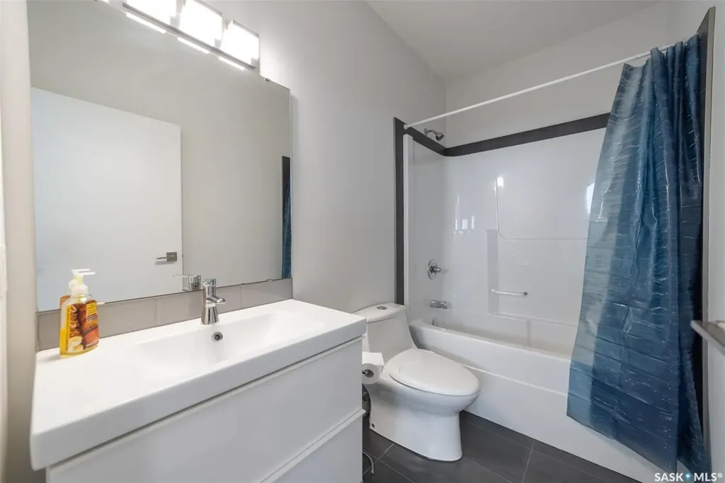 5501 Norseman Crescent Regina SK S4W 0J8