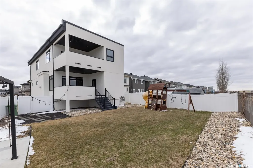 5501 Norseman Crescent Regina SK S4W 0J8