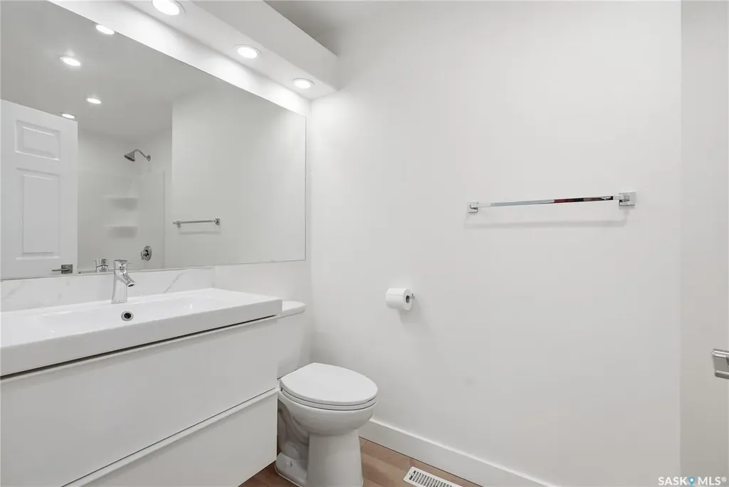 607 Addie Crescent Saskatoon SK S7N 3K7