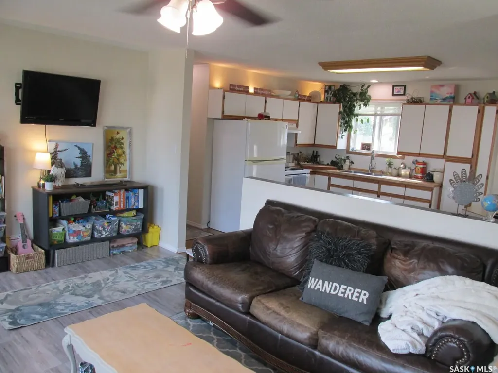 302 7th Avenue W Nipawin SK S0E 1E0