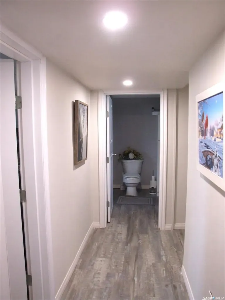 561 Dome Crescent Burstall SK S0N 0H0