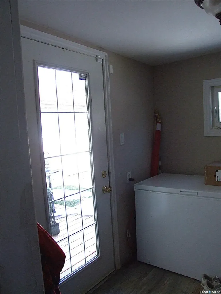 561 Dome Crescent Burstall SK S0N 0H0
