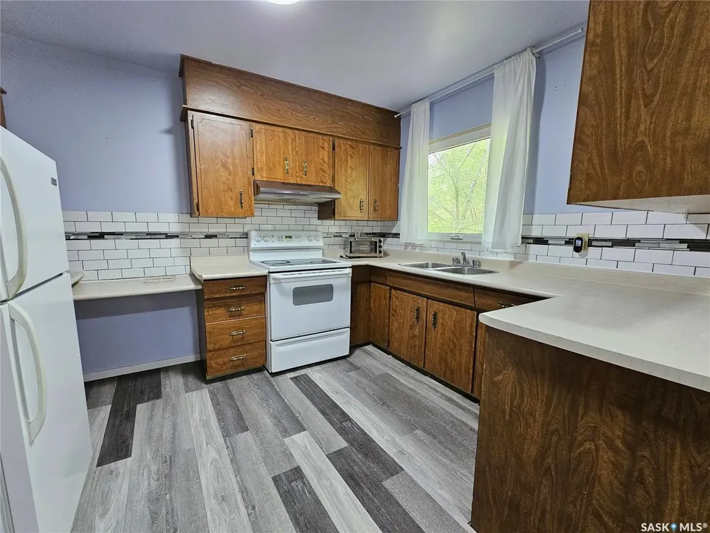 1641 103rd Street North Battleford SK S9A 1L6
