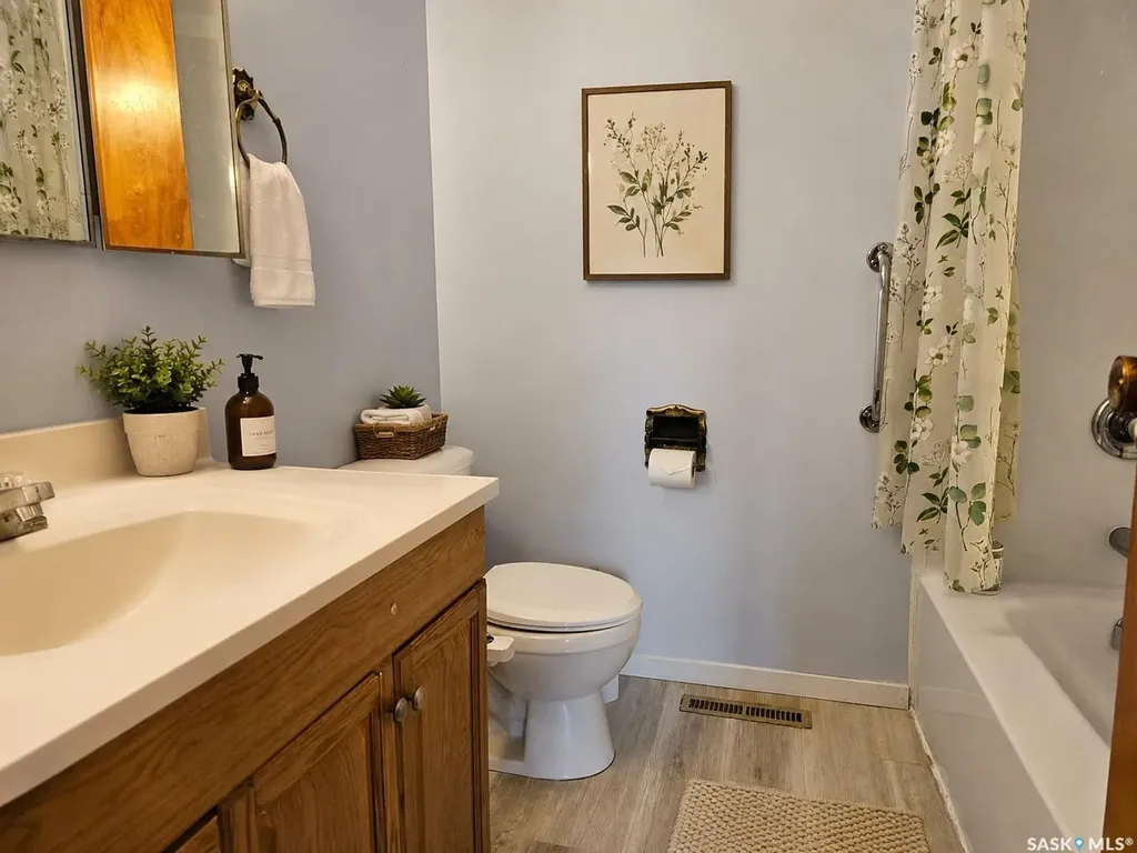 1641 103rd Street North Battleford SK S9A 1L6