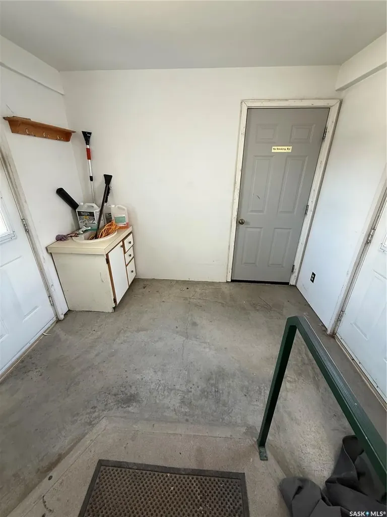 737 Third Street Estevan SK S4A 0P7