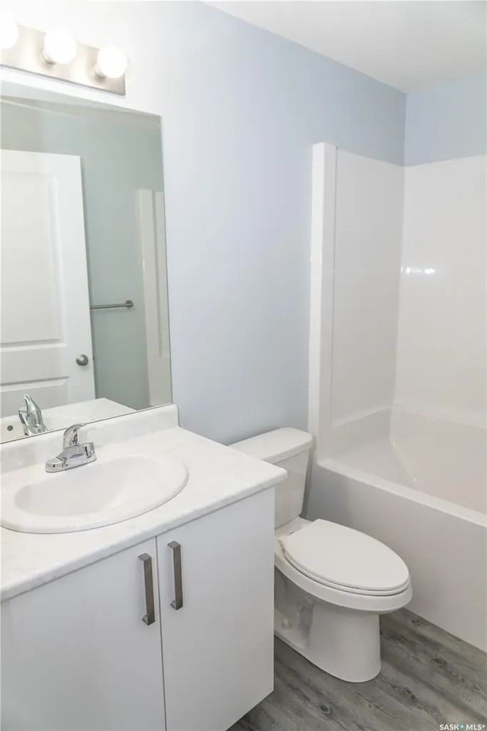 338 Stehwien Street Saskatoon SK S7W 1M9