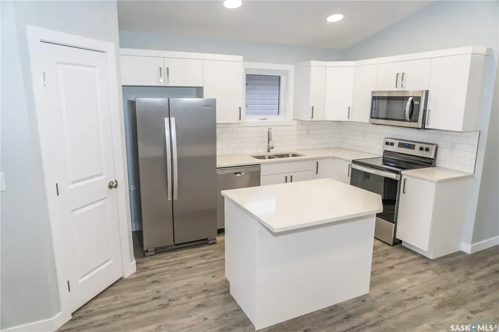 338 Stehwien Street Saskatoon SK S7W 1M9