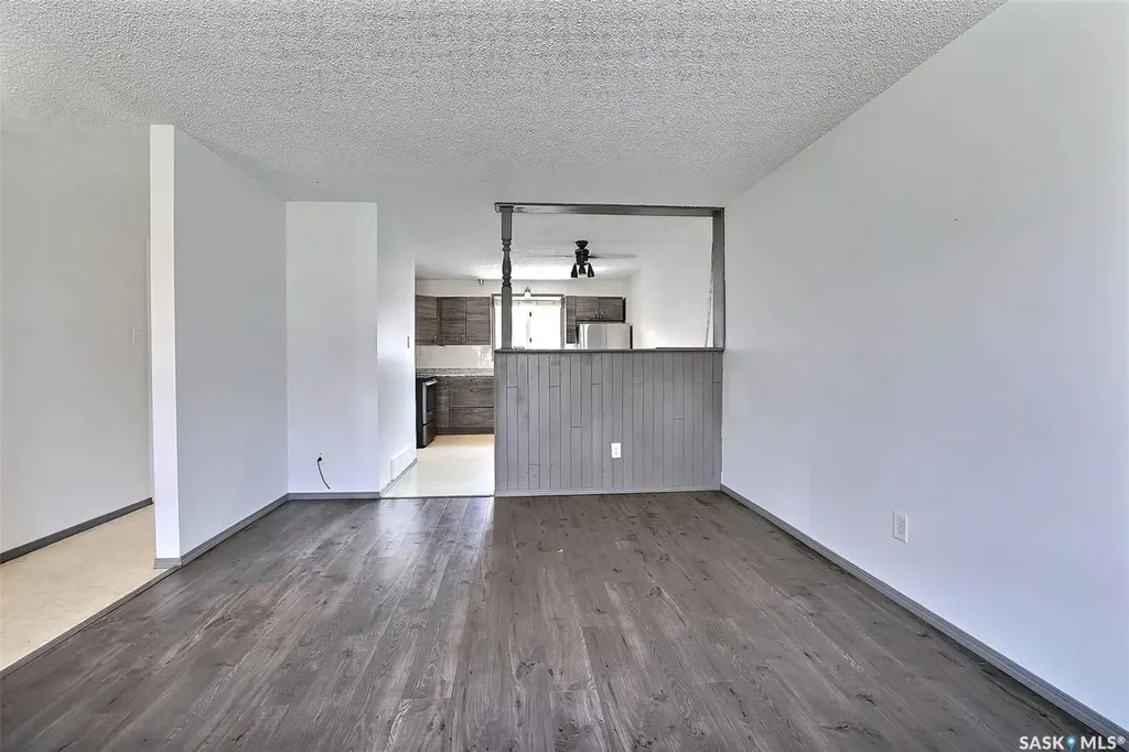 51 Spruceview Road Regina SK S4R 0E1