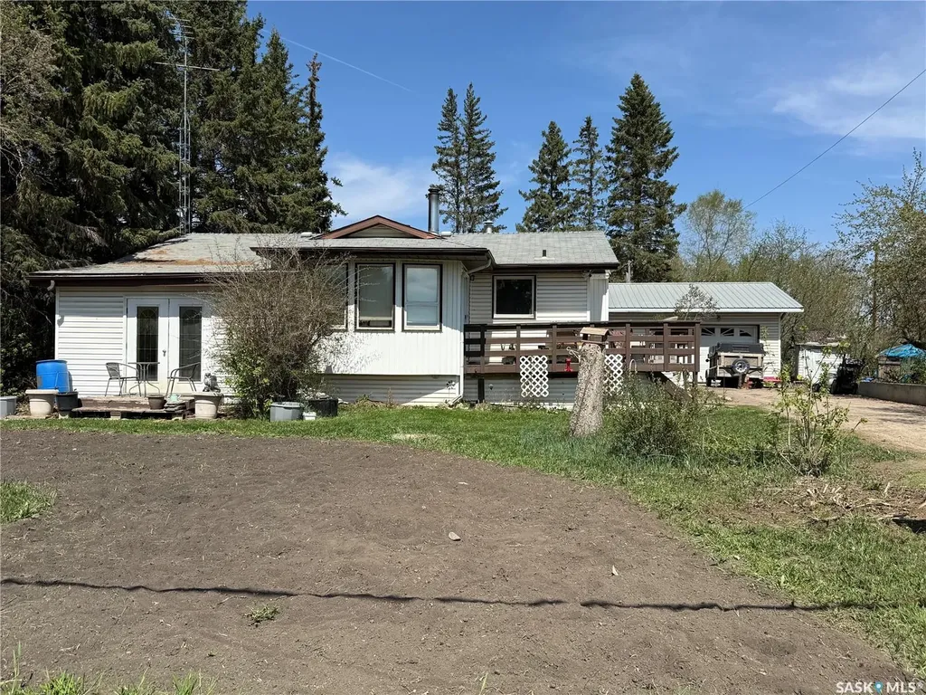 515 Duncan Drive Leask SK S0J 1M0
