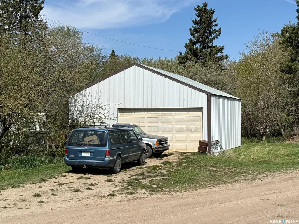 515 Duncan Drive Leask SK S0J 1M0