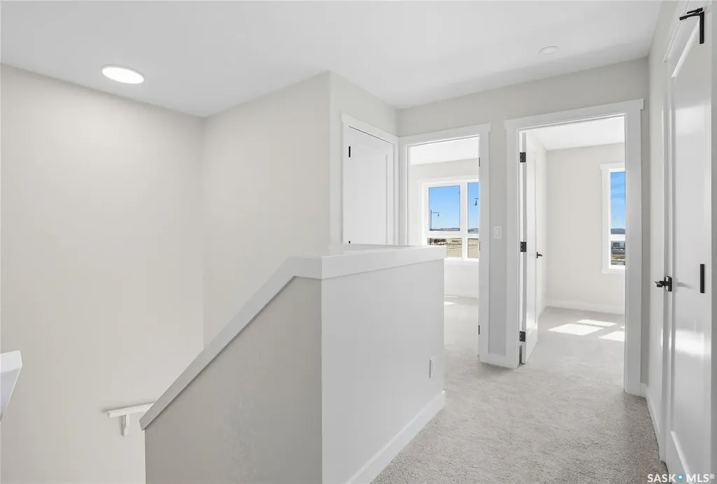 22 Taskamanwa Terrace Saskatoon SK S7V 1Z7