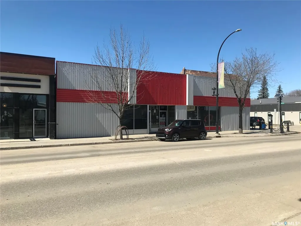916 Central Avenue Saskatoon SK S7N 2G8